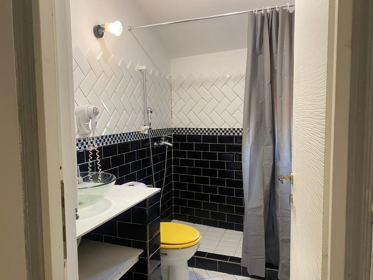 The Vintage - Wonderful Apartment In Best Location Κραϊόβα Εξωτερικό φωτογραφία
