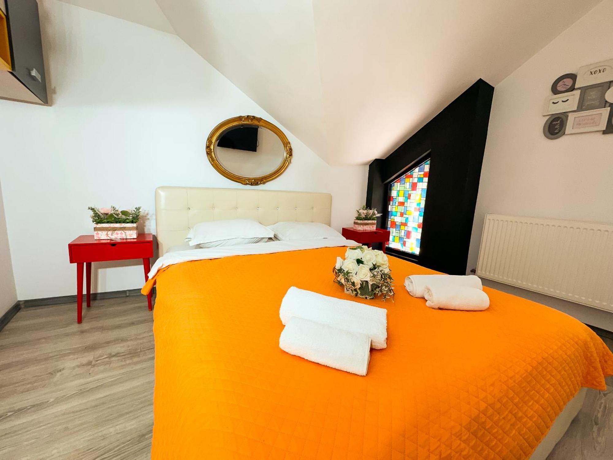 The Vintage - Wonderful Apartment In Best Location Κραϊόβα Εξωτερικό φωτογραφία