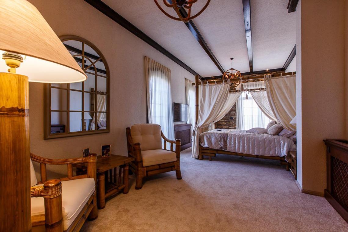 The Vintage - Wonderful Apartment In Best Location Κραϊόβα Εξωτερικό φωτογραφία
